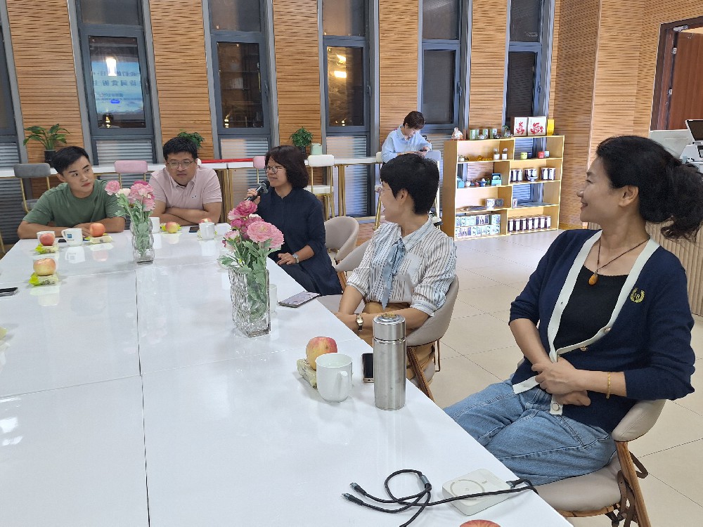 淄博市导游协会受邀参加文化馆“我们的节日 中秋 经典诗词赏析主题沙龙”
